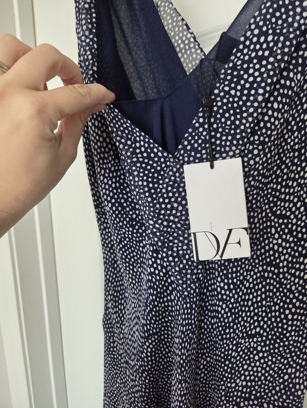 Diane Von Furstenberg Navy Silk Bias Cut Dress Size 6 BNWT - Picture 5 of 11